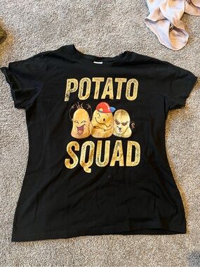 Vintage Potato Squad Graphic Tee - Black with Yellow Print, Large